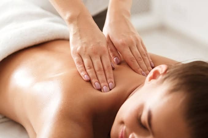 Wellness retreat in Kenya — in-house spa and wellness treatment