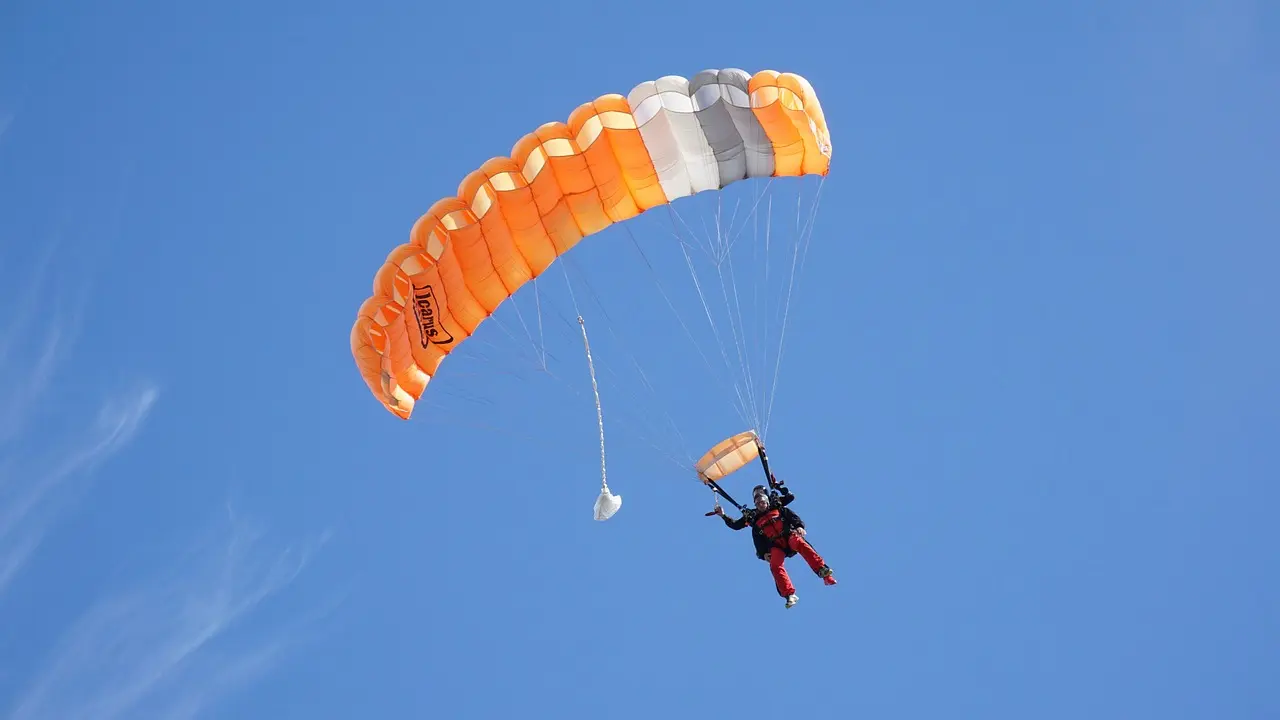 skydive, tandem jump, windows wallpaper-5379579.jpg